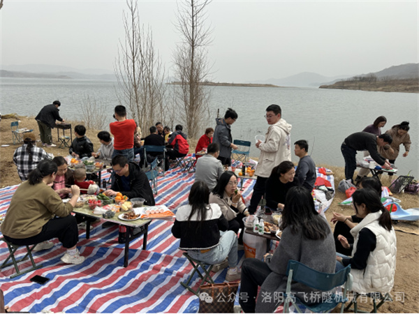 春日“趣”燒烤，不負(fù)好“食”光  公司開展部門團(tuán)建活動(dòng)